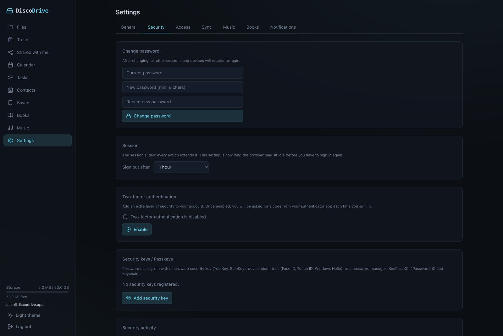 Security settings: changing the password, session lifetime, two-step verification and passkeys.